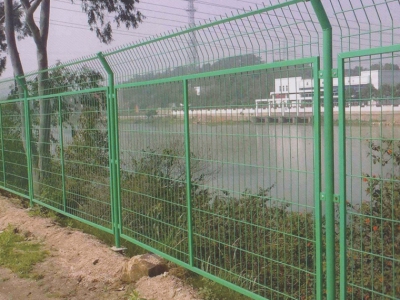 铁丝网护栏